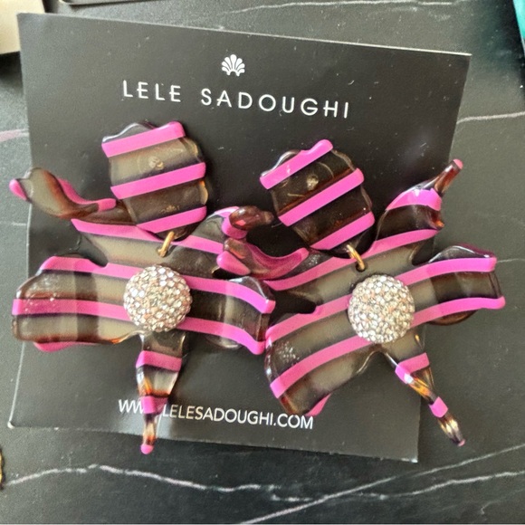 NWOT Lele Sadoughi  Crystal Lily Pink and Brown Striped Earrings - Picture 1 of 3